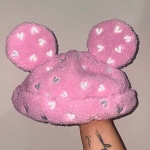 Tokyo Disney Resort “Heart” Fluffy Hat With Ears